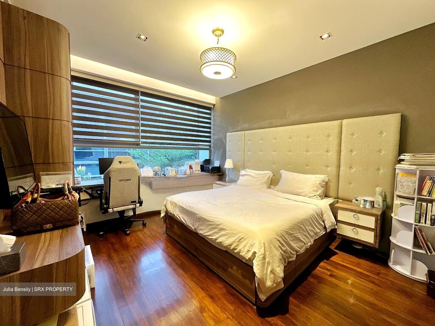 Hillcrest Villa (D11), Terrace #447888981